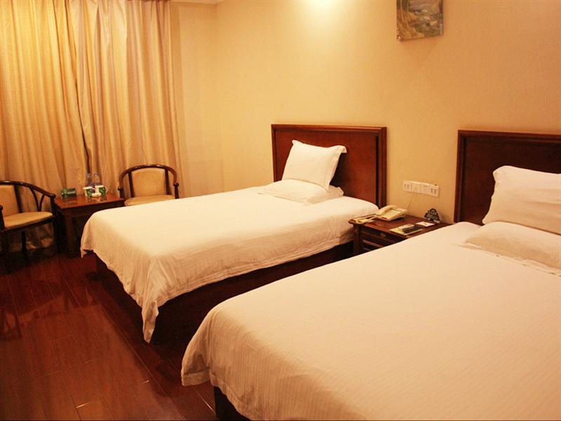 Greentree Inn Guangdong Shenzhen Huaqiangbei Express Hotel Exterior photo